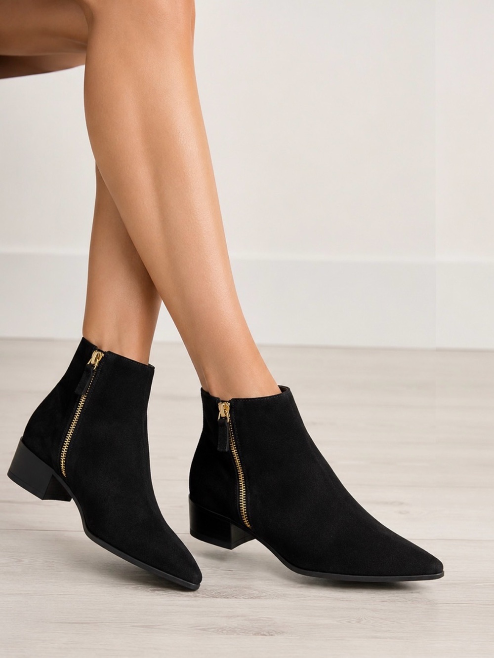 Topshop Black Suede Pointed Ankle Booties with Gold Side Zippers Size 8